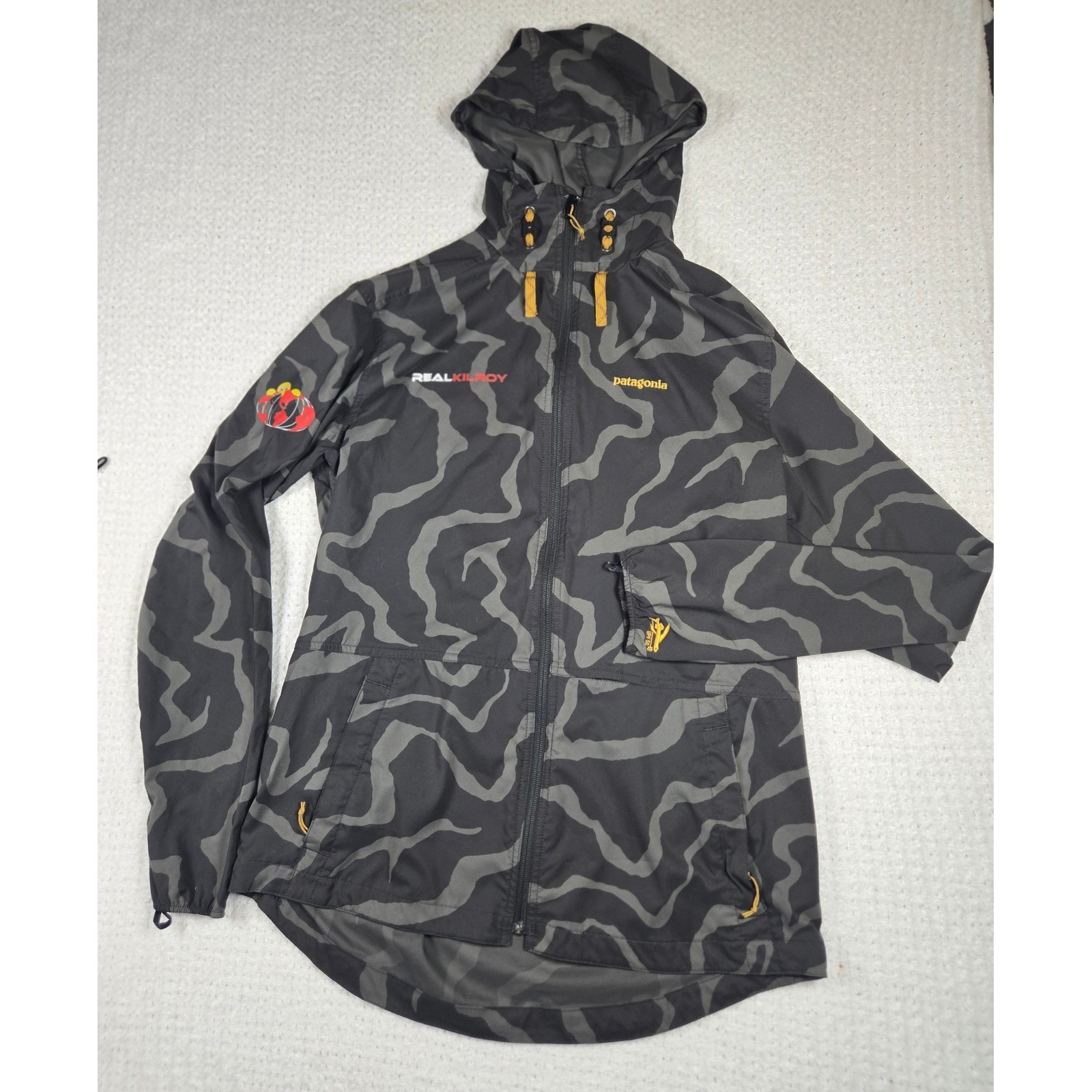 Patagonia X Real Kilroy Hooded Windbreaker Jacket Grey Camo Upf 50 Mens M Rare